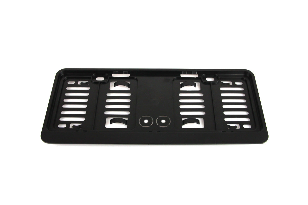 Svart skiltplateholder small for biler importert fra USA og Japan