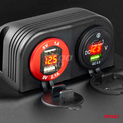 12/24 V USB-oplader med digital spændingsviser