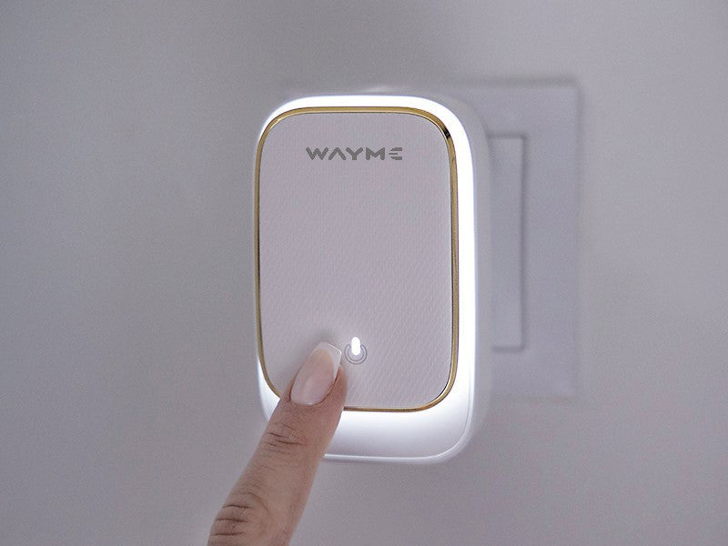 WAYME reiselader for EU-, UK- og USA-stikkontakter