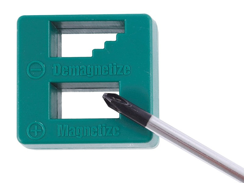 Kompakt magnetisator for skrutrekkerbits og ståldeler
