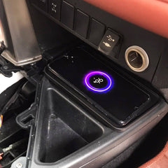 Toyota RAV4 2014-2018 trådløs mobiloplader med 15 W hurtiglading 