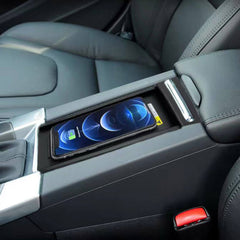 Volvo XC60 / V60 / S60 2014-2018 trådløs mobillader med 15 W hurtiglading 